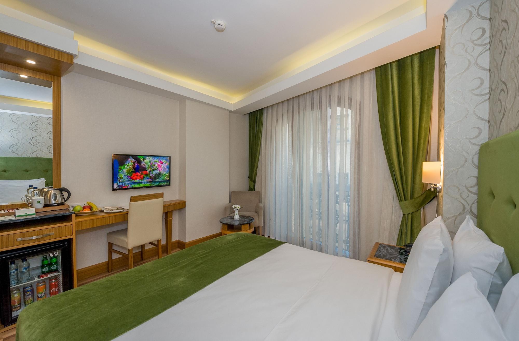 Bizim 3* Istambul
